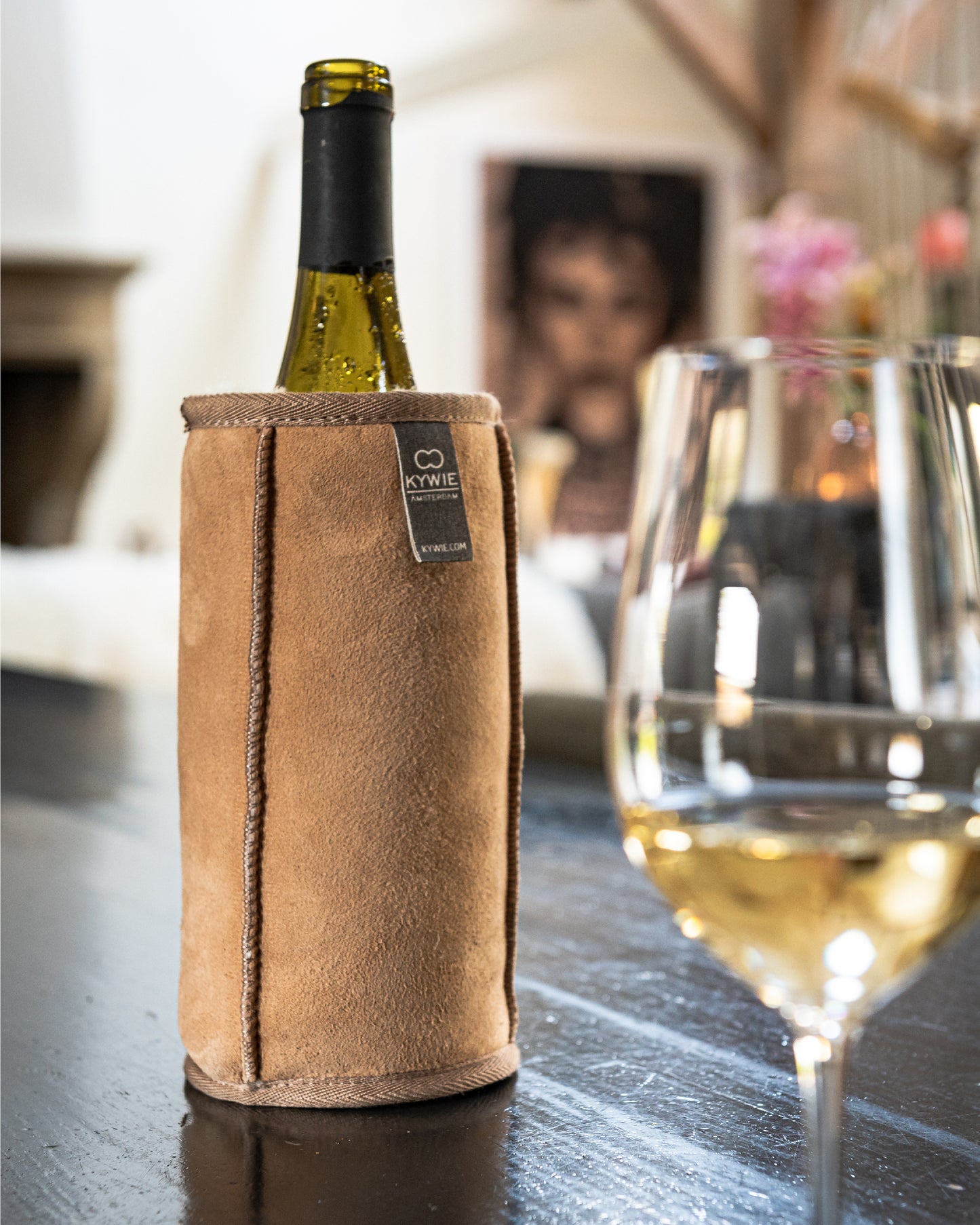Kywie - The Wool Wine Cooler - White & Rosé Wine - Camel